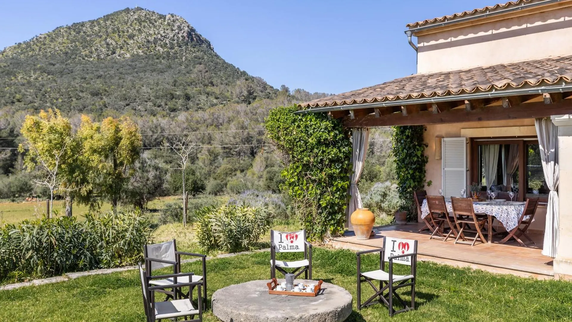 Mallorca Countryside Finca With Pool And Nature Spain